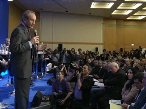 UMP Convention laïcité - Gérard Longuet, ministre de la Défense