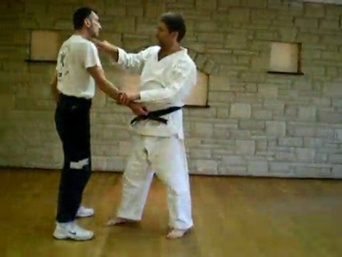 Bunkai For Age Uke (rising block)