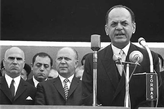 tvxs.gr / Η Άγνωστη Αντίσταση κατά της Δικτατορίας (2/4): Η Ελλάδα στο γύψο