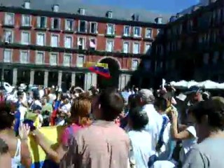 @globovision Concentracion en Madrid. Cortesia de Vanessa Te