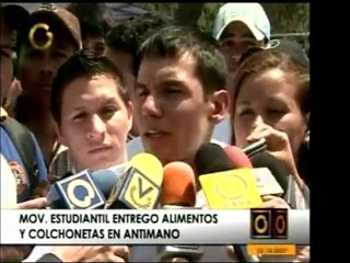 EL movimiento estudiantil estuvo en Antímano repartiendo ins