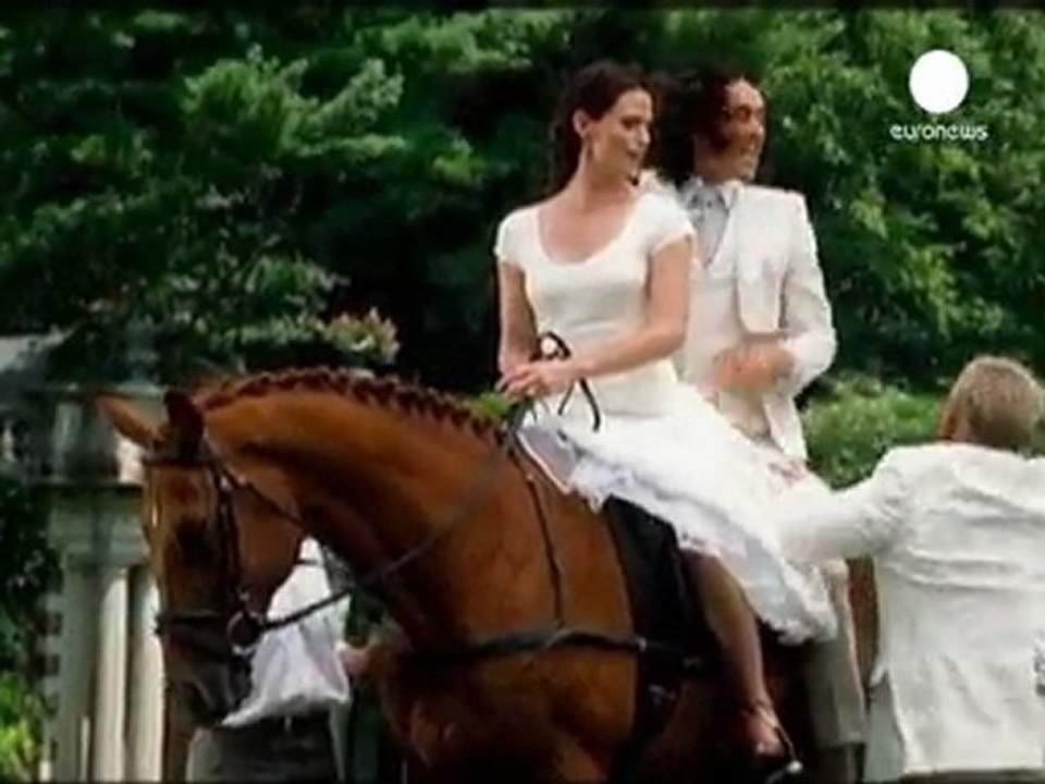 "Arthur" remake opens in London