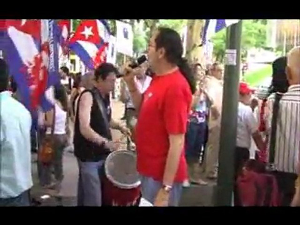 Concentración por Los Cinco frente a la embajada de EEUU en Madrid