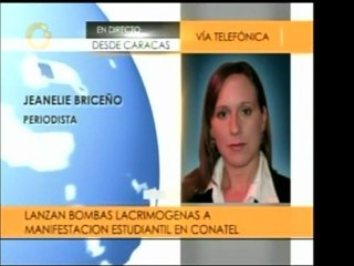 La PM lanzó gases lacrimógenos obligando a correr a estudian