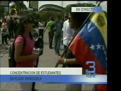 Estudiantes empiezan a concentrarse en la Pza. Venezuela par