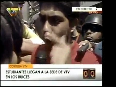 Una comisión de los representantes estudiantiles son recibid