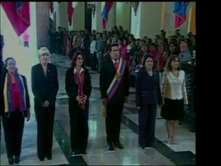 Se instaura una cadena nacional de radio y televisión para u