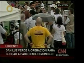 Pilotos abordan helicópteros para rescatar al cabo Pablo Emi