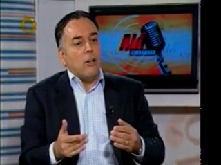 Economista Orlando Ochoa afirmó que la economía venezolana e