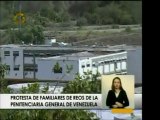 Familiares y reos del Centro Penitencial General de Venezuel