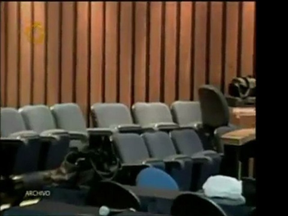 Trabajo sobre el juicio contra comisarios y funcionarios de