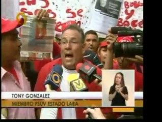 Miembros del PSUV Lara protestan la usurpación de uno de los