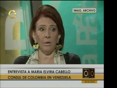 Cónsul colombiana, María Elvira Cabello, provee información