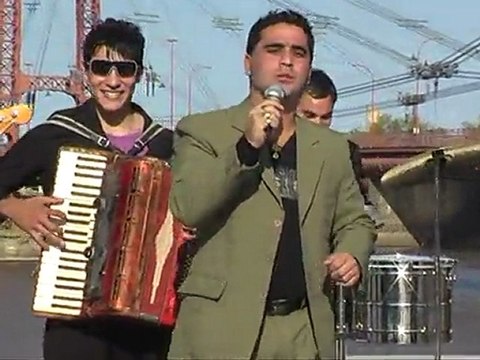 Los Romanticos - mira que es una nena