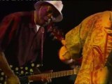 Buddy Guy & Carlos Santana - Stormy Monday (Blues Guitar Festival Montreux 2004)
