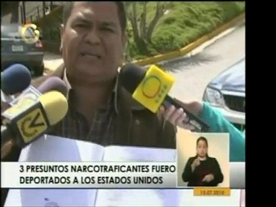 Tres narcotraficantes colombianos fueron deportados hacia Es