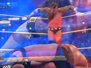 Un catcheur au Virgin Megastore ‎(Strasbourg)