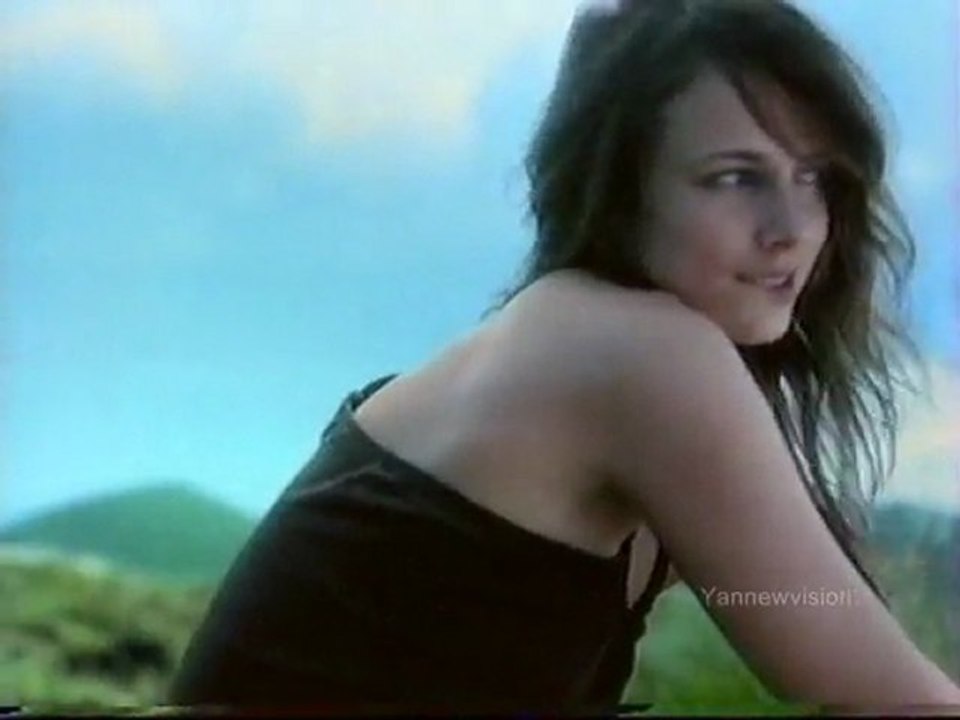 Publicité - VOLVIC (Tears for Fears - "Sowing The Seeds Of Love") 2004