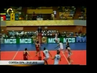 Download Video: Las selecciones nacionales de Volleyball masculino y de Soft