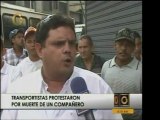 Transportistas de ruta Caracas - La Guaira protestan por mue