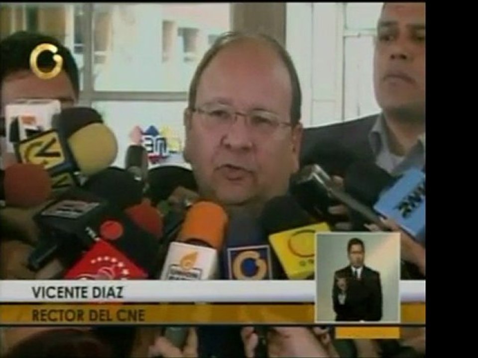 Rector del CNE Vicente Díaz desmiente censura de medios soci