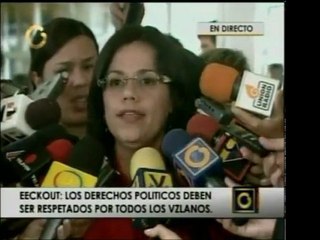 PSUV y Antonio Ecarri (MUD) acuden al CNE a denunciar divers