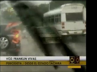 Las lluvias en el Táchira dejaron sin servicio eléctric a tr
