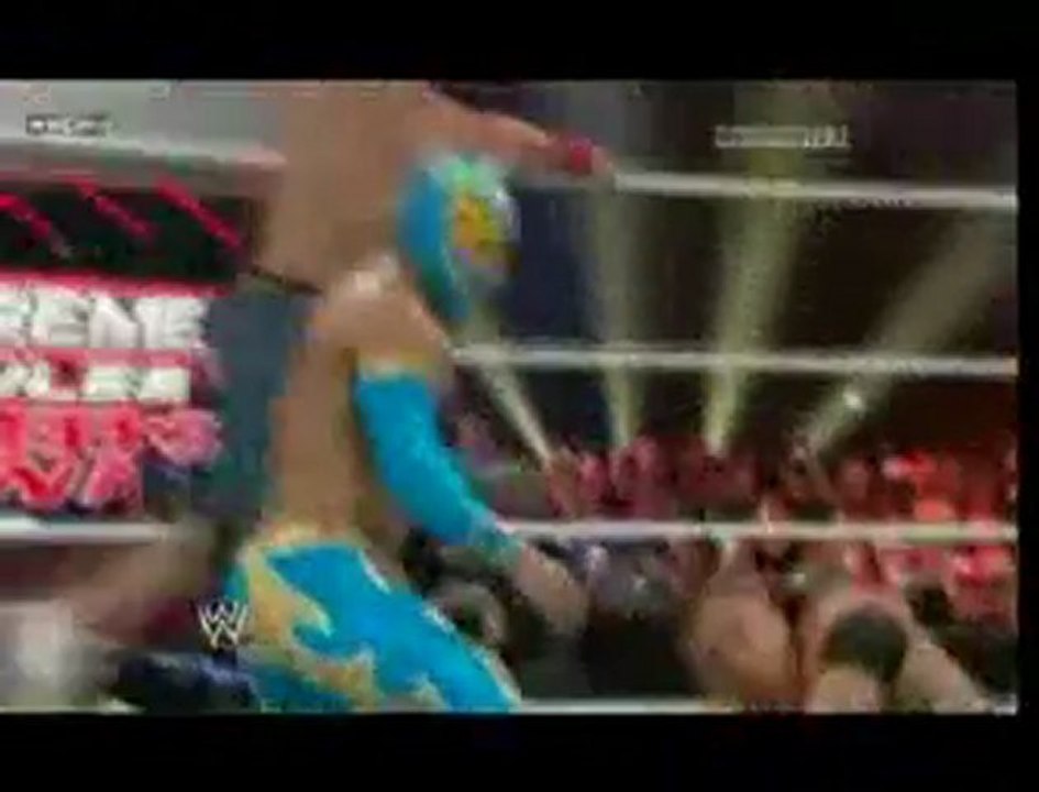 WWE - Raw 04.18.11 (p3.5)