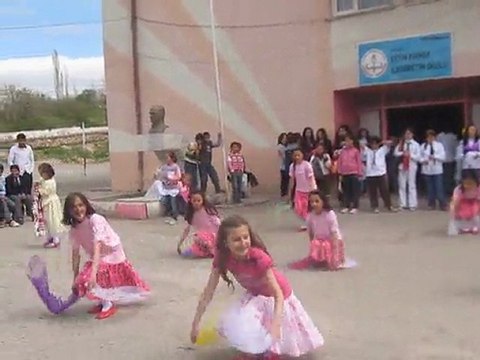 23 Nisan 2011 Ulusal Egemenlik ve Çocuk Bayramı Beden Eğitimi Hareketleri