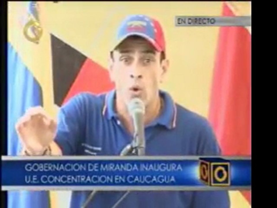 Capriles: "en vez de comprar tanques de guerra, podrían cons