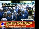 Llega Diego Armando Maradona al velorio de Néstor Kirchner.