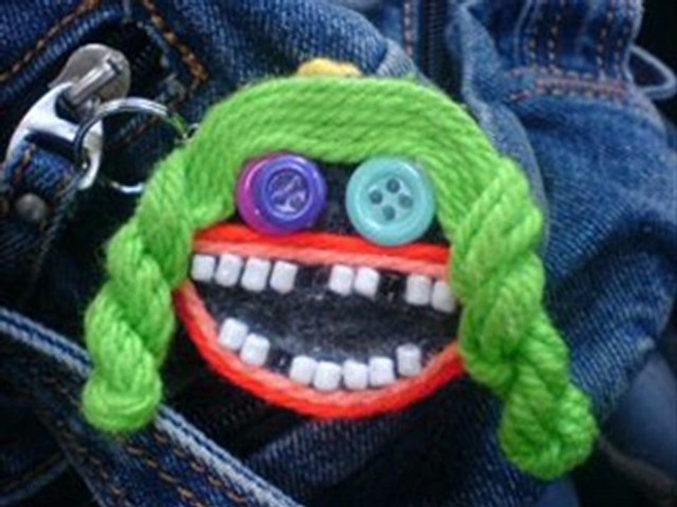 Eyüp Öztekin - Otobüs Çarpar Ardına Bakma  / Buğulu Gözler