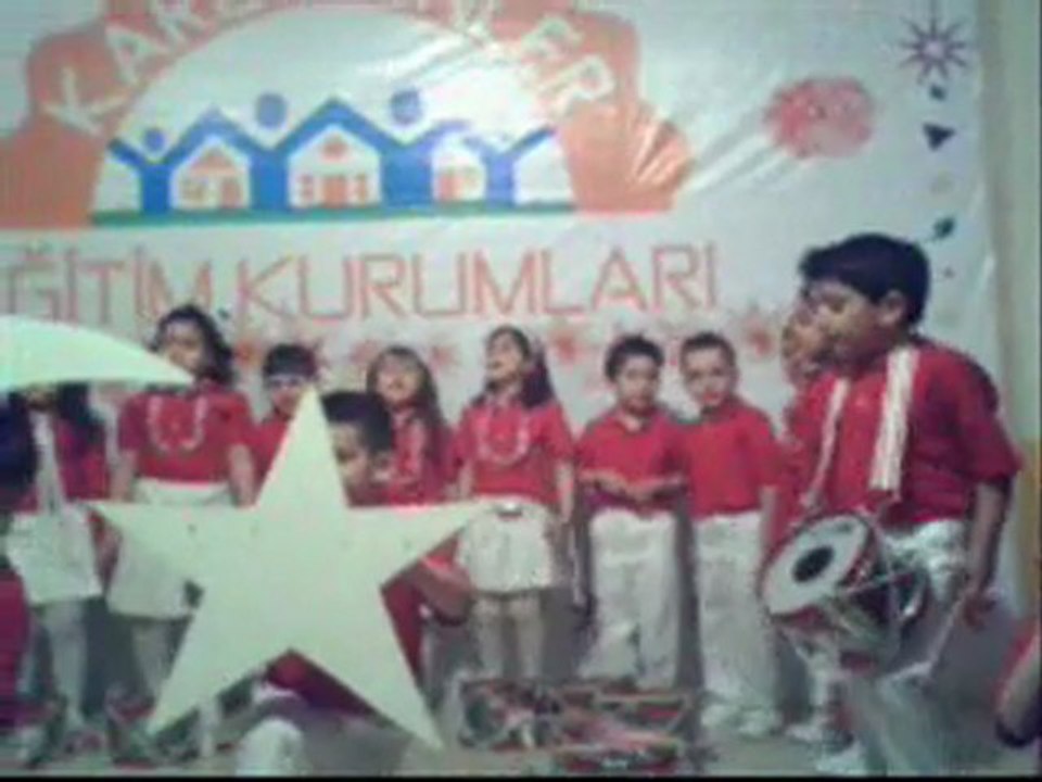 Kardenlenler 23 Nisan Kutlama