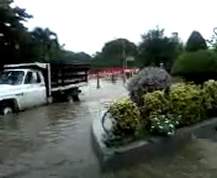 Inundaciones Y Deslaves Por causa de las lluvias en Margari