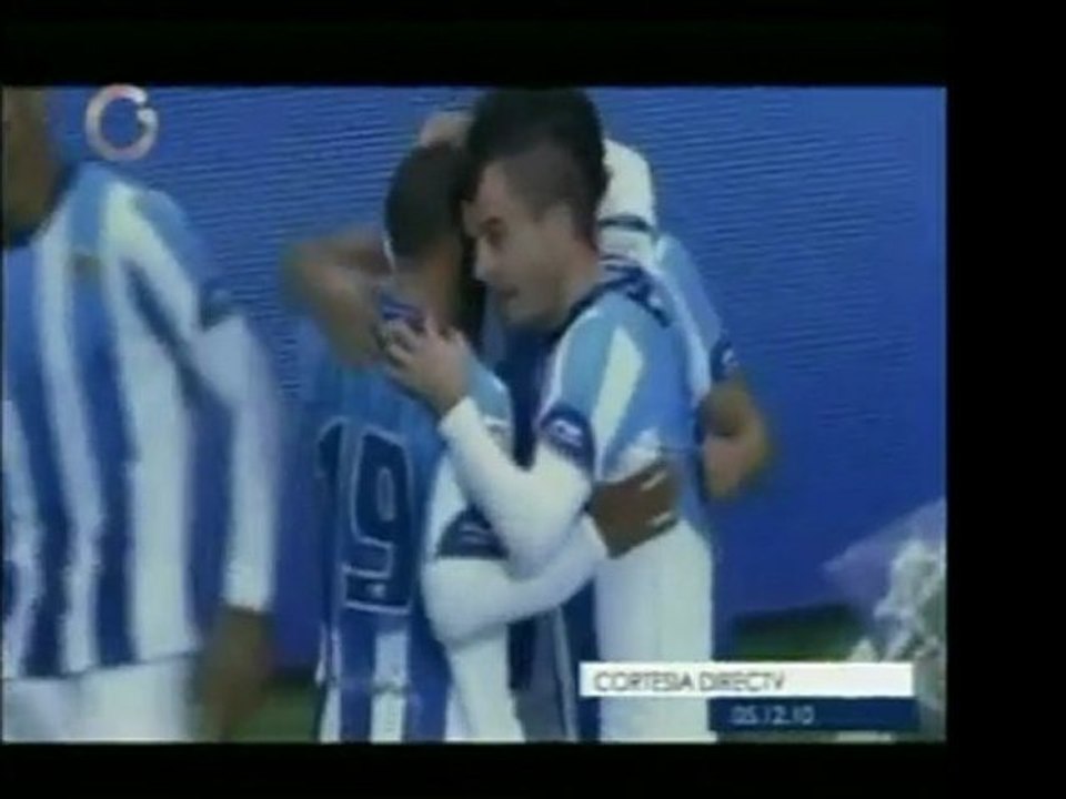 Venezolano Salomón Rondón, se desempeñó anotando dos goles c