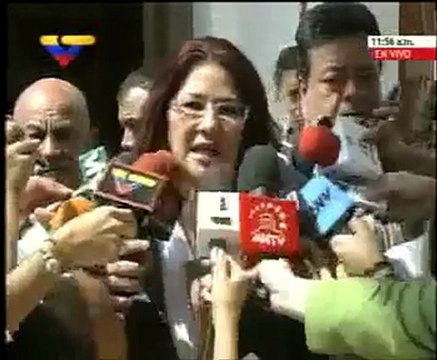 El vicepresidente Elías Jaua consignó el proyecto de Ley Hab