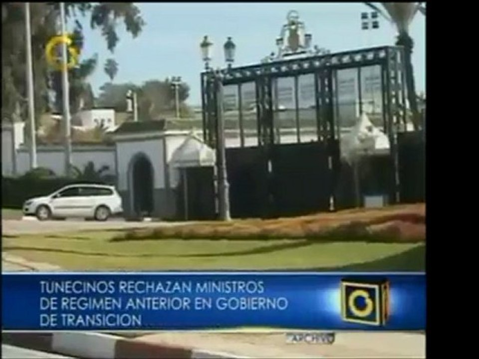 En Túnez diversos grupos protestan contra algunos ministros