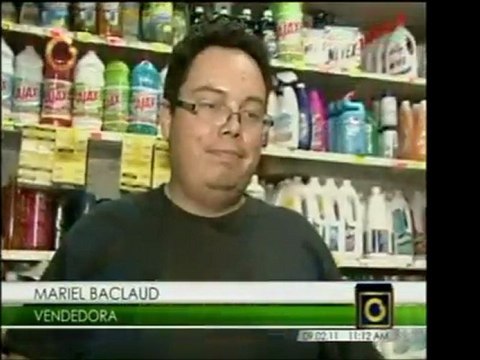 Consumidores y comerciantes del mercado de Guacaipuro sobre