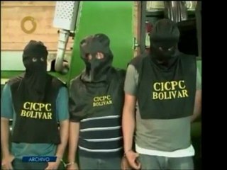 Un cargamento de casi 418 kilos de supuesta cocaína fue deco