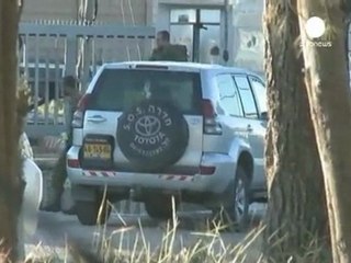 Un israelí muerto y al menos cinco heridos en un ataque...