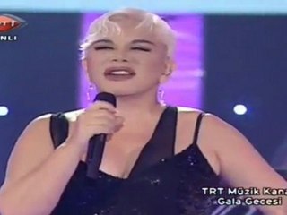 Sezen Aksu £££ GİDEMEM