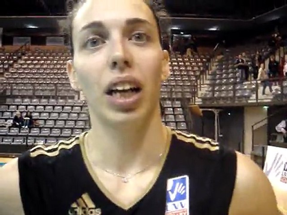 Nadia Centoni : "Allez chercher un nouveau doublé..."