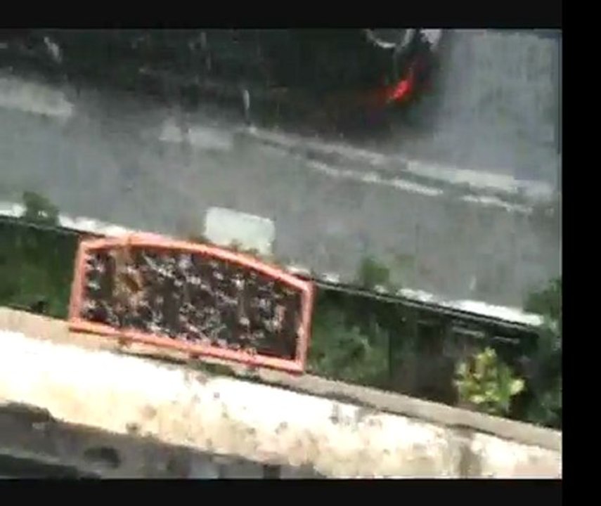 Orage Violent de Grèle 25 Novembre 2010 Marseille