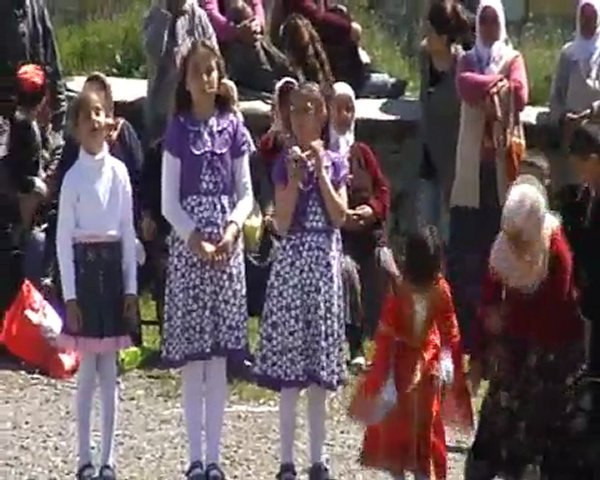 Yeşilköy 23 Nisan 2011 Bölüm 7