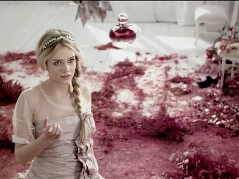 Publicité HD - Nina L'Elixir by NINA RICCI (with Florrie Arnold) 2010