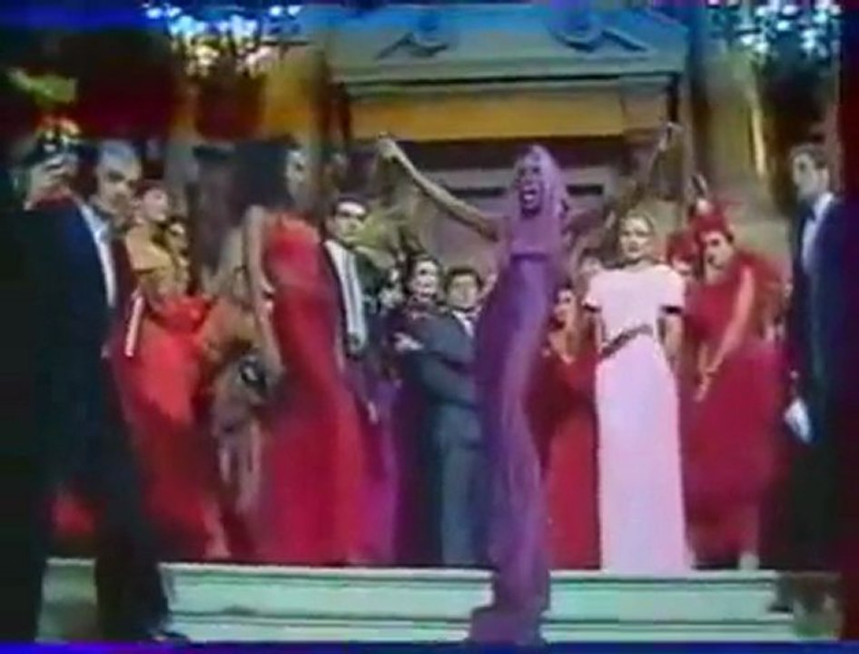 Grace Jones à l'Opera de Paris : la vie en rose !