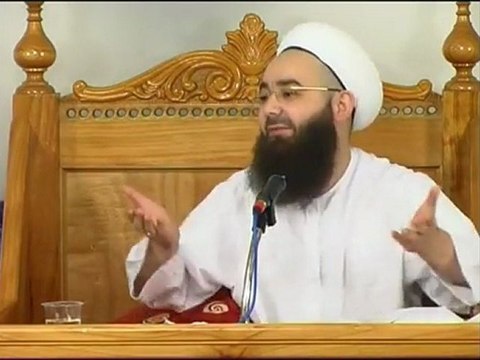 Cübbeli Ahmet Hoca - Ehli Sünnete Göre Namazın Selamı Kısa Verilir