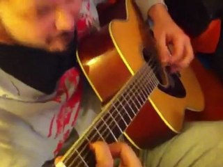 Güzel bir gitar değişik yorum