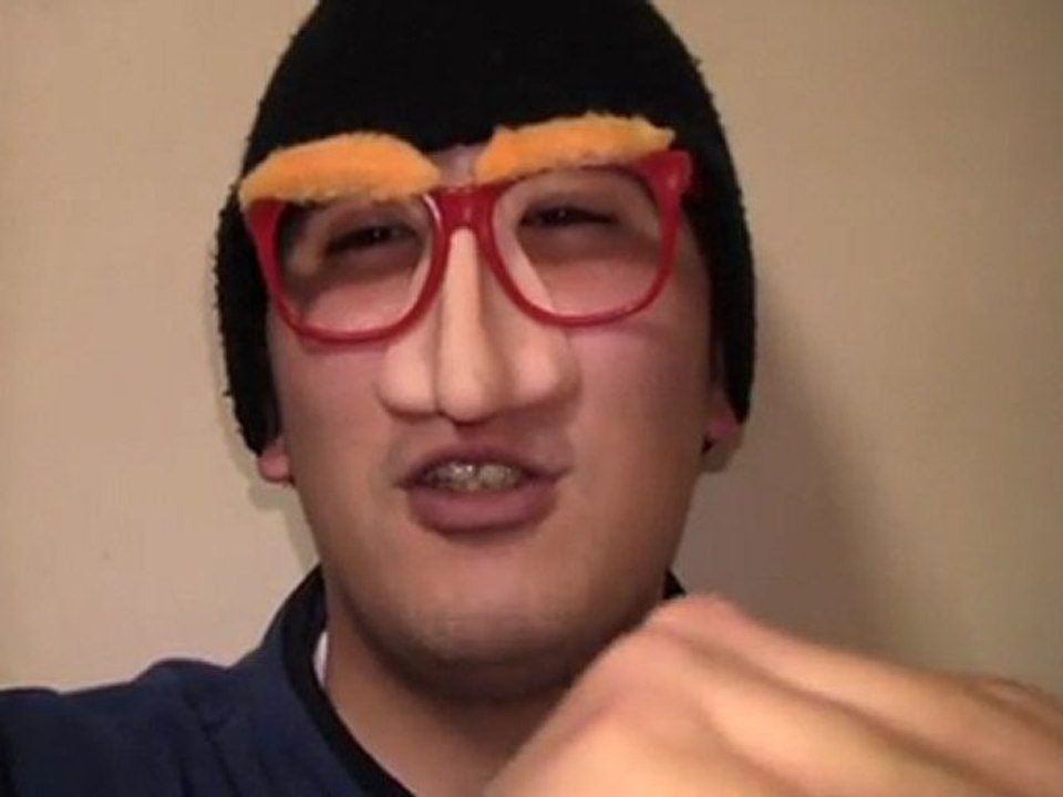 入院ベッドと衣類の費用のコト、求職サイトの困るトコと仕事の傾向のコトとニートのコト日記動画110422その2