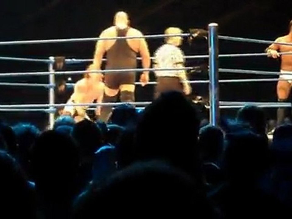 WWE Lyon 2011-04-23 2 of 4